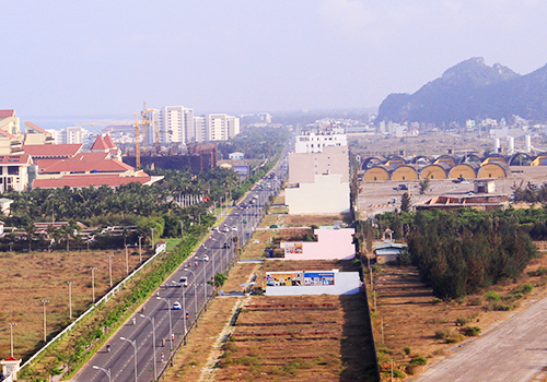 Nhiều lô đất ven biển Đà Nẵng, quanh sân bay quân sự Nước Mặn đang bị người nước ngoài nhờ người Việt đứng tên mua.