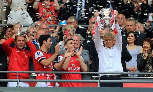 Chiếc Cup FA 2014 giúp Wenger giải cơn khát danh hiệu kéo dài từ 2005, và thuyết phục ban lãnh đạo Arsenal tiếp tục đặt niềm tin vào ông. 